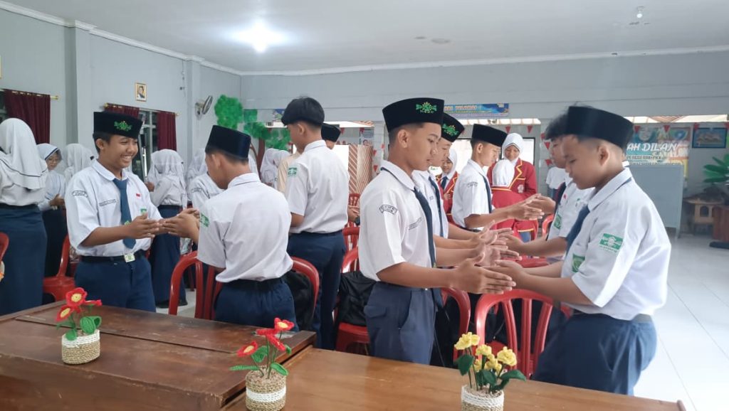 kegiatan peserta LDK